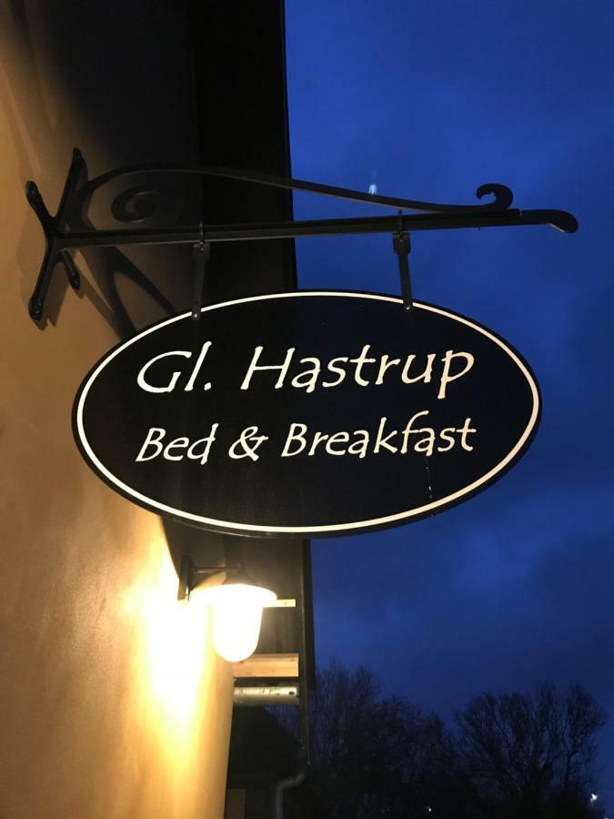Gl.Hastrup Guesthouse 克厄 外观 照片